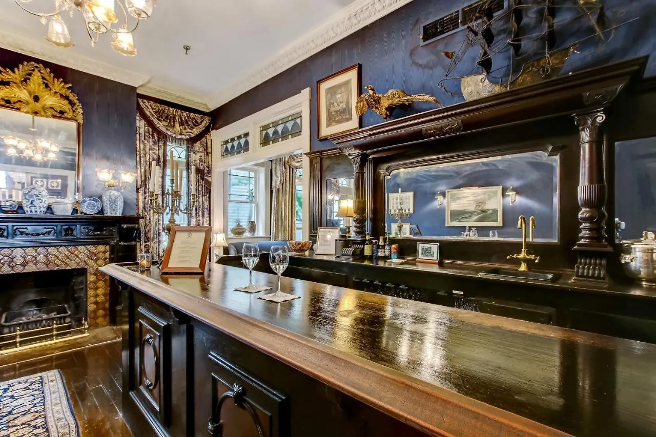 Ballastone Inn Savannah Otel