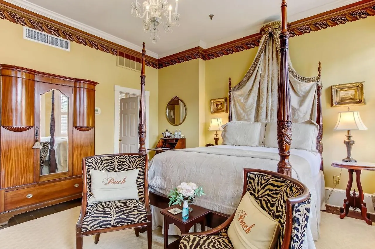 Ballastone Inn Savannah 4*,